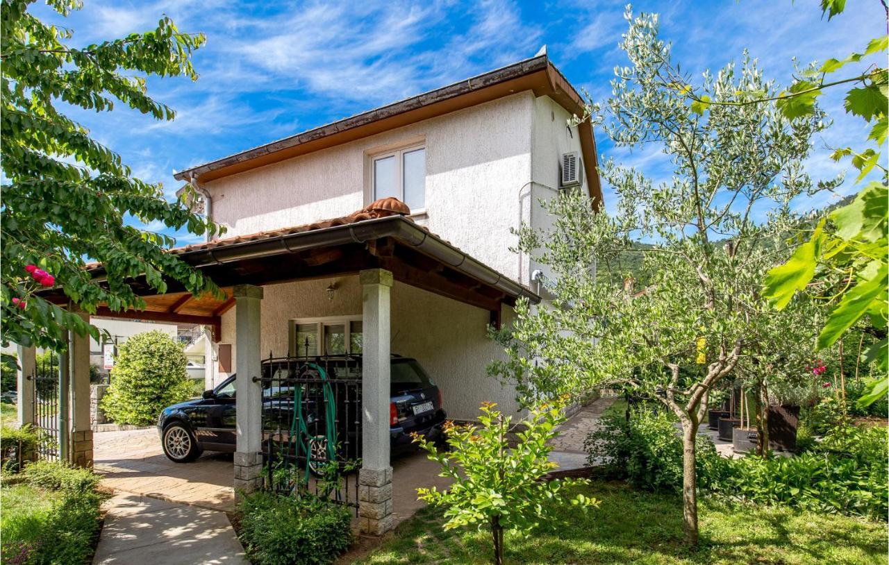 Nice Apartment In Rukavac With Kitchen Extérieur photo