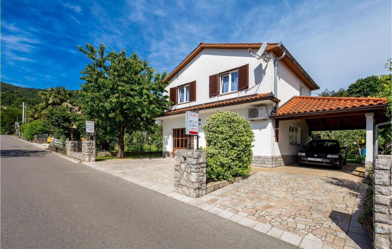 Nice Apartment In Rukavac With Kitchen Extérieur photo